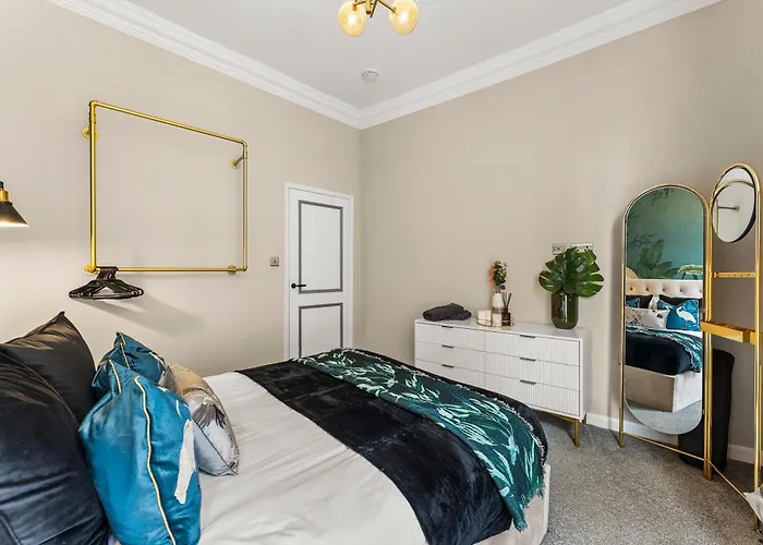 The Bridgeton In Central Whitby - Private Terrace