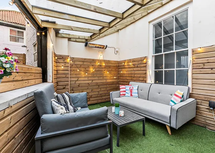 The Bridgeton In Central Whitby - Private Terrace アパート